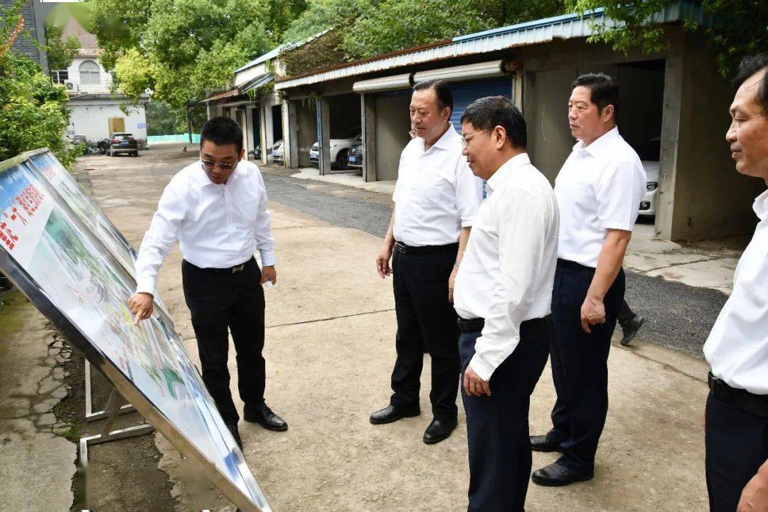 传承红船精神展现铁军风采局党委书记、董事长校荣春一行莅临嘉兴火车站项目调研指导工作(图5)